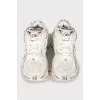 White Runner sneakers