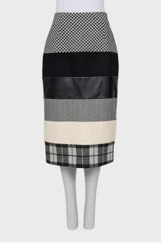 Combined fitted skirt