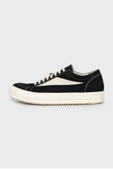 Men's black sneakers