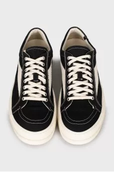 Men's black sneakers