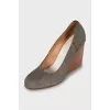Suede wedge shoes