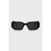 Rectangular sunglasses with wide temples