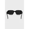 Rectangular sunglasses with wide temples