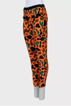 Skinny pants with print and tag