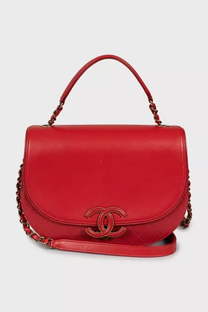 Coco Curve Flap Bag