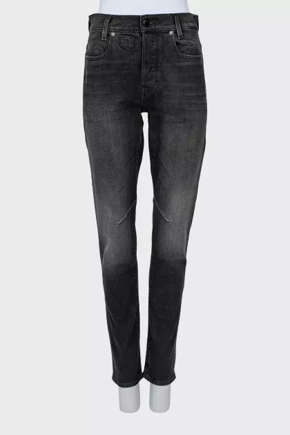 Jeans with buttons and tag