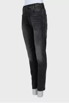 Jeans with buttons and tag