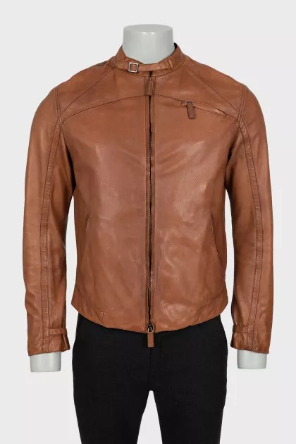 Men's brown leather jacket