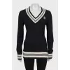Pullover with branded patch