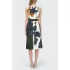 Dress in large flowers with V-cutting