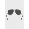 Aviator sunglasses with black tint