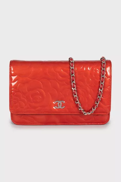Camellia Wallet On Chain Bag