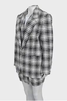 Three-piece suit with shorts
