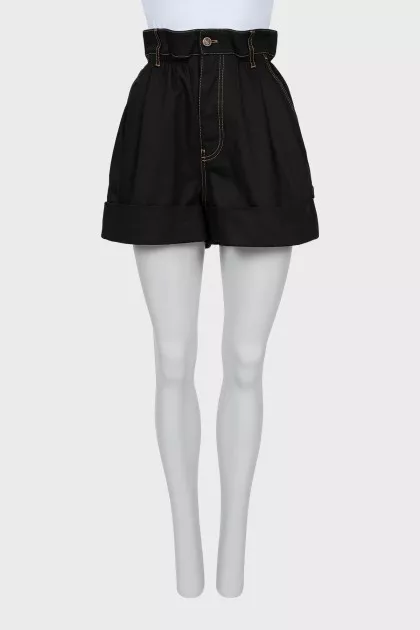 Denim shorts with elastic band