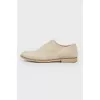 Beige suede brogs