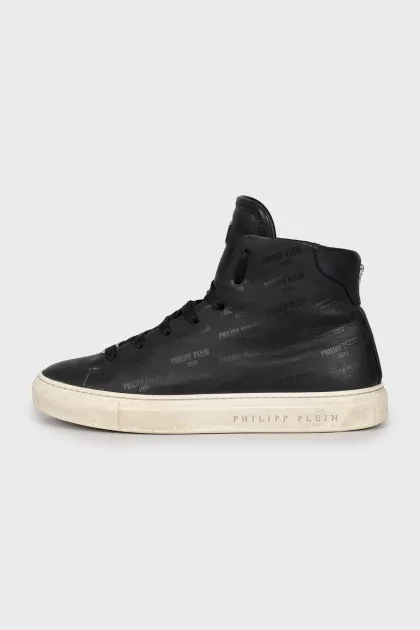 Leather sneakers with signature print
