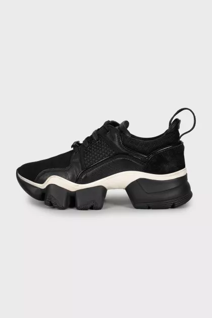 Jaw sneakers
