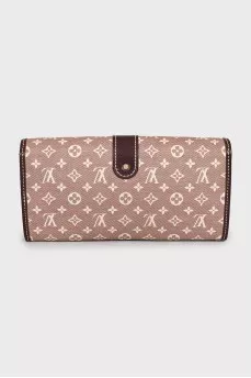 Sarah printed wallet