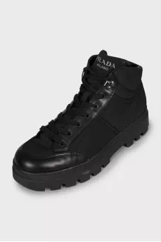 Men's black boots with a massive sole