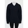 Knit a sweater with outside seams