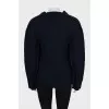 Knit a sweater with outside seams