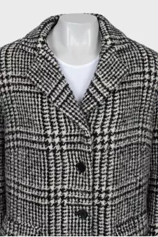 Knitted coat in black and white