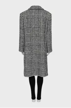 Knitted coat in black and white