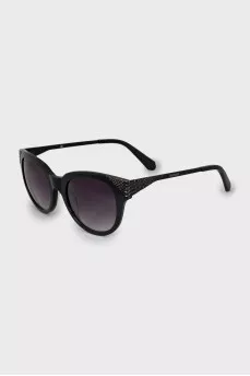 Black sunglasses with decor