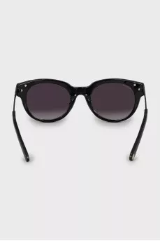 Black sunglasses with decor