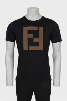 Men's T-shirt with embossed decor