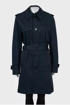 Single-breasted blue raincoat