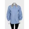 Set with a blue top