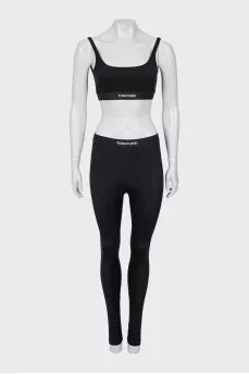 Sports suit made of a top and leggings