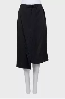 Straight cut skirt with slits