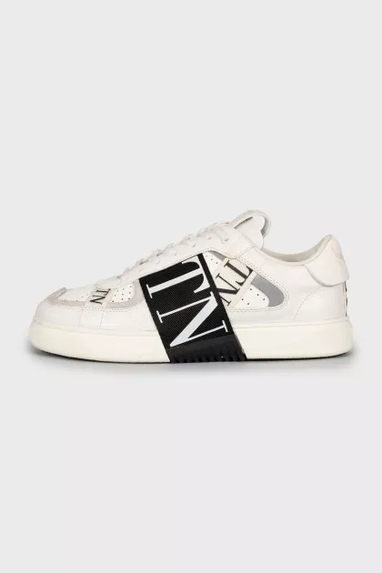 VL7N sneakers