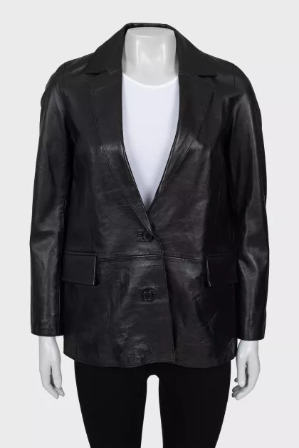 Leather jacket with patch pockets