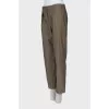 Straight-leg trousers in brown