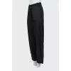 Green high waisted trousers