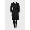 Fitted coat with pockets