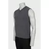 Knitted wool vest with tag