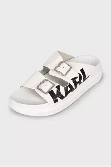 Leather flip flops with brand logo