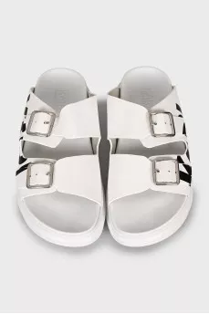 Leather flip flops with brand logo