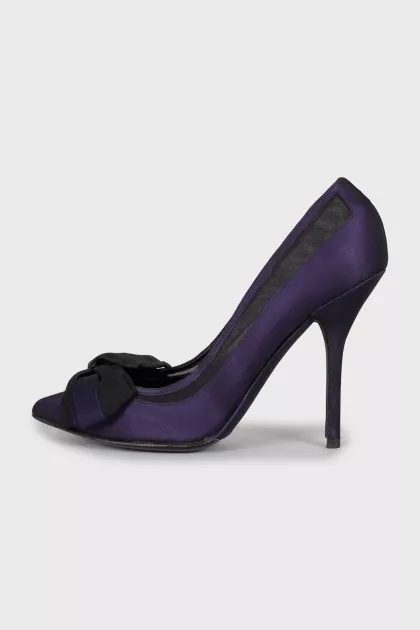 Purple textile pumps