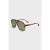 Aviator sunglasses with tint