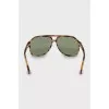 Aviator sunglasses with tint