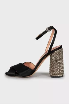 Textile sandals with rhinestones on the heel
