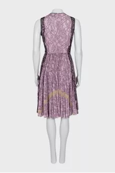 Pleated dress with lace