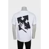Men's T-Shirt Hand Arrow