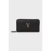Virtus wallet with tag