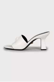 La Medusa sandals